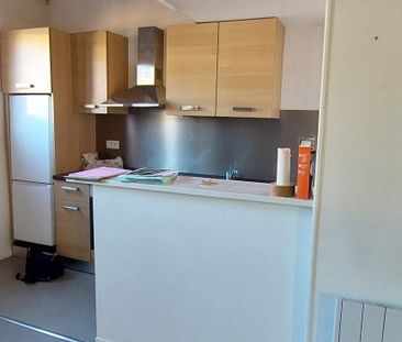 Location Appartement 2 pièces 29m² CAMBRAI 59400 - Photo 3