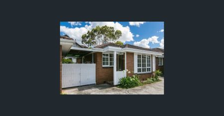 Modern 2-Bedroom Unit in Parkdale – Perfect Location - Photo 2