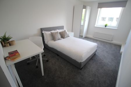 Flat 76, Samara Plaza, LS2 9DU, Leeds - Photo 4