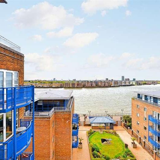 Campania Building, London, E1W - Photo 1