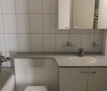 2.5-Zimmerwohnung - ruhig und zentral - Photo 5
