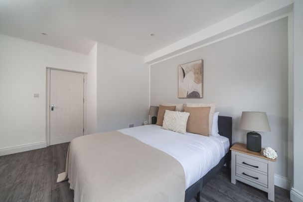 2 Bed Flat, Cricklewood Lane, NW2 - Photo 1