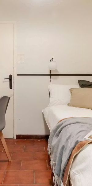 Carrer de Ganduxer, Barcelona, Catalonia 08021 - Photo 1