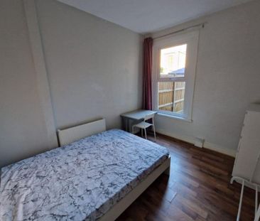 6 bedroom house share to rent - Photo 1