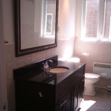 5 et demi très bien situé semi meublé - Photo 4