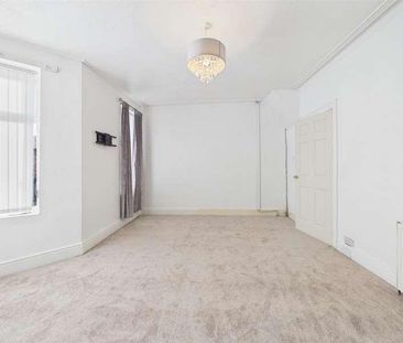 Zig Zag Road, Wallasey, CH45 - Photo 2