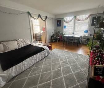 Taylor Taylor Swift Accommodation - Photo 3