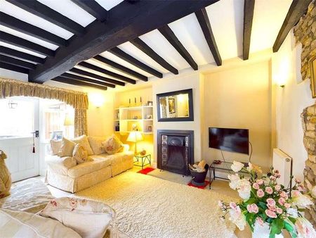 High Street, Moreton-in-marsh, GL56 - Photo 3