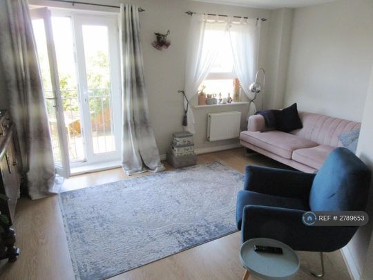 3 bedroom terraced house to rent - Photo 1