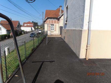 Location - Appartement T4 - 62 m² - Montbéliard - Photo 4