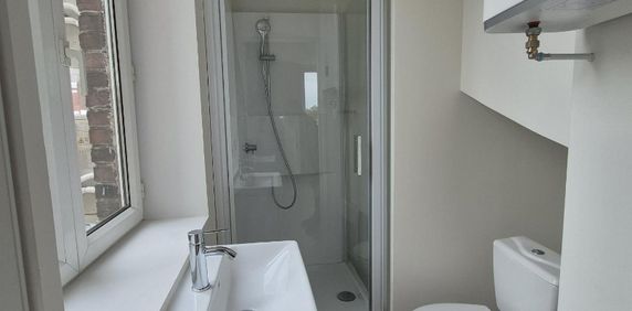 Location Appartement 2 pièces 25m² HAUBOURDIN 59320 - Photo 2