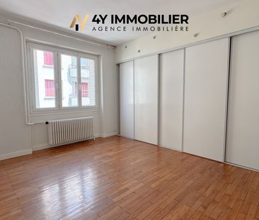 Location Appartement 4 pièces 109m² GRENOBLE 38100 - Photo 2