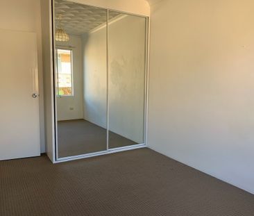 One Bedroom Unit in Great Location - Photo 1