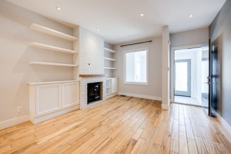 For Lease - 24 Pape Avenue Unit# Main, Toronto, Ontario - Photo 2