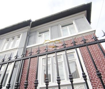 VILA PENTRU RESEDINTA SAU OFFICE - Fotografie 1