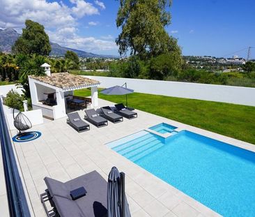 Luxury Villa for rent in Benahavís, Andalusia - Photo 5
