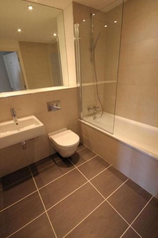 The Hub, Piccadilly Place, Manchester, M1 - Photo 5