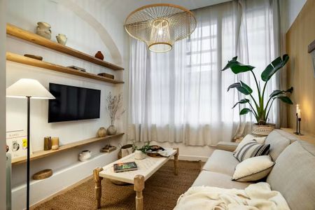 Carrer del Torrent de l'Olla, Barcelona, Catalonia 08012 - Photo 4