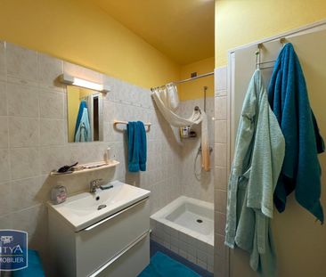 Location Appartement 2 pièces 40m² LAVAL 53000 - Photo 5