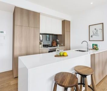 Executive style living with Chatswood CBD on its doorstep - Photo 4