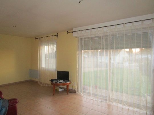 Location Maison 4 pièces 82m² - Photo 1