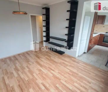 Světlý byt 2+kk, 50 m - Photo 2