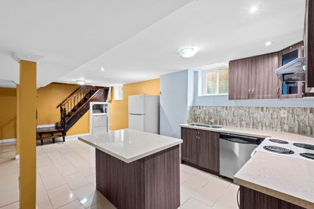 For Lease - 1005 Sandcliff Drive Unit# Bsmt, Oshawa, Ontario - Photo 2