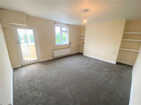 2 bedroom semi-detached house to rent - Photo 2