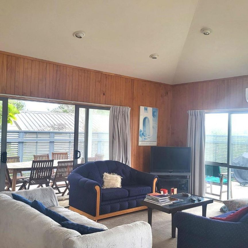 Kowhai Bliss - Photo 1