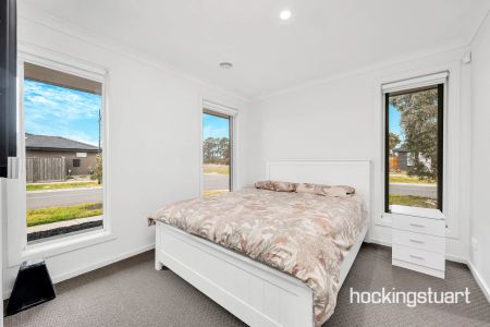 Perfect Family Home !!! - Photo 4