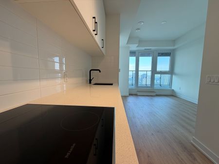 For Lease - 5 Quarrington Lane Unit# 2906, Toronto, Ontario - Photo 4
