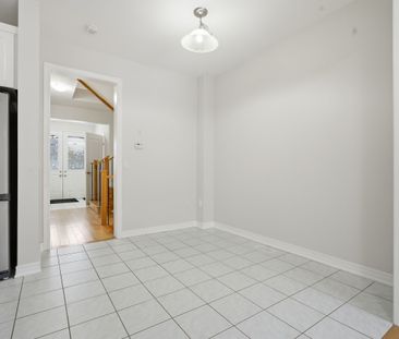 For Lease - 12 Beasley Grove, Hamilton, Ontario - Photo 5