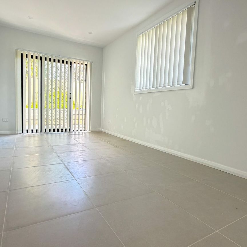 RENOVATED GRANNY FLAT - Photo 1