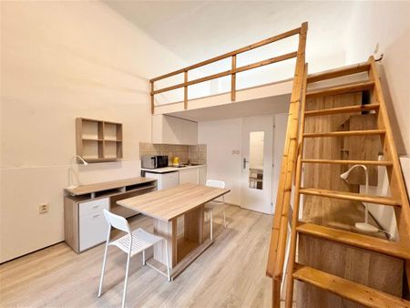 Pronájem bytu 1+kk 24 m2 - Fotografie 2