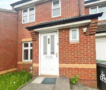 Yale Road, Willenhall, West Midlands, WV13 - Photo 3