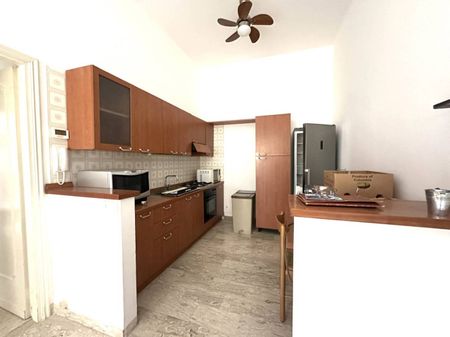 Bilocale buono stato, piano terra, Centro, Bassano del Grappa - Photo 3