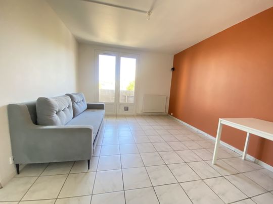 Appartement non meublé 3 chambres + balcon secteur Bellevue - Photo 1