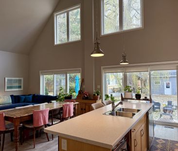 For Lease - 18 Hickory Street, Collingwood, Ontario - Photo 3