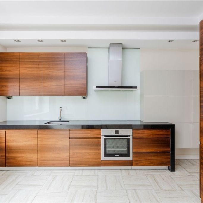 Wilanów Niski, dom 360m2, 5 sypialni - Photo 1