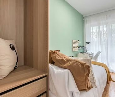 Calle del Abedul, Madrid, Community of Madrid 28036 - Foto 2