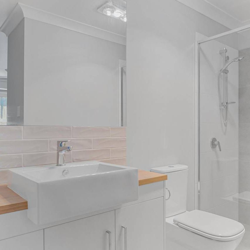 Brand New | Premium 2 Bedroom, 2 Bathroom Living in Newtown - Photo 1