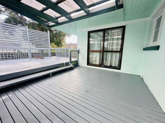 3-Bedroom Home in Mt Albert Road with Carport - Photo 1