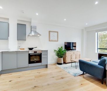 Studio to rent - Photo 1