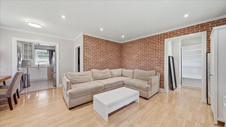 For Lease - 18 Robson Place, Toronto, Ontario - Photo 4