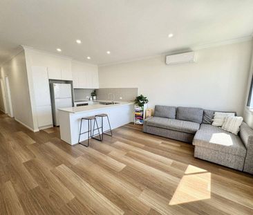 Modern 2-Bedroom Unit - Riverside Estate, Old Bar - Photo 5