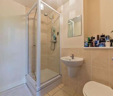 Coopers Green Lane, Hatfield, AL10 - Photo 2