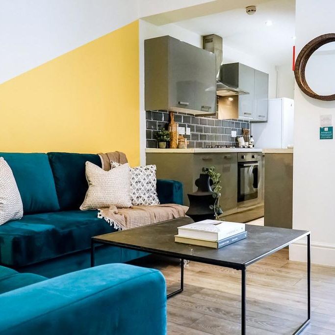 1 bedroom in a house share to rent - Photo 1