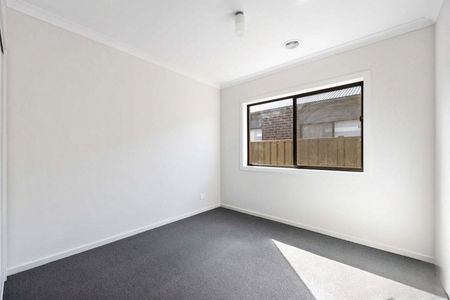 The Perfect Balance of Comfort & Class - Photo 5