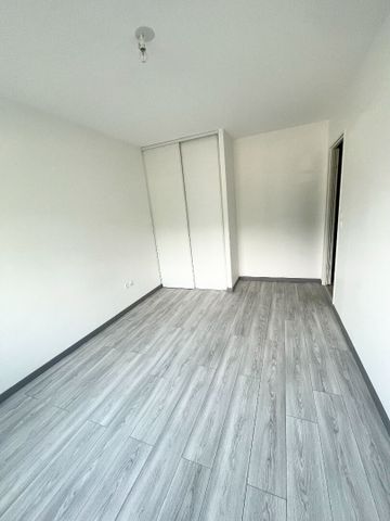 Location Appartement 2 pièces 41m² - Photo 2
