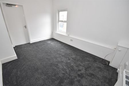 Kelso Rd, Liverpool - Photo 4